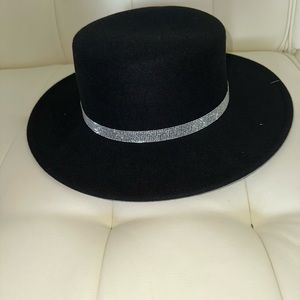 Black hat